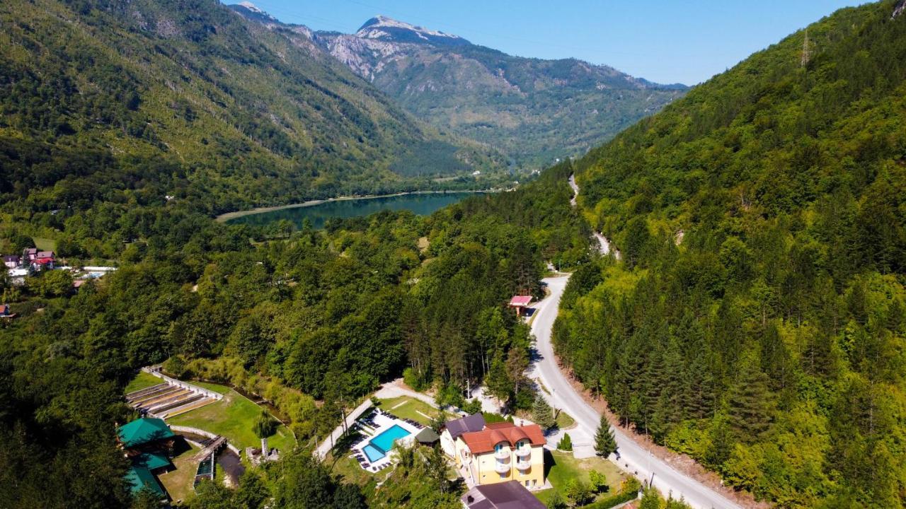 Vila Sunce Village Resort Konjic Ngoại thất bức ảnh