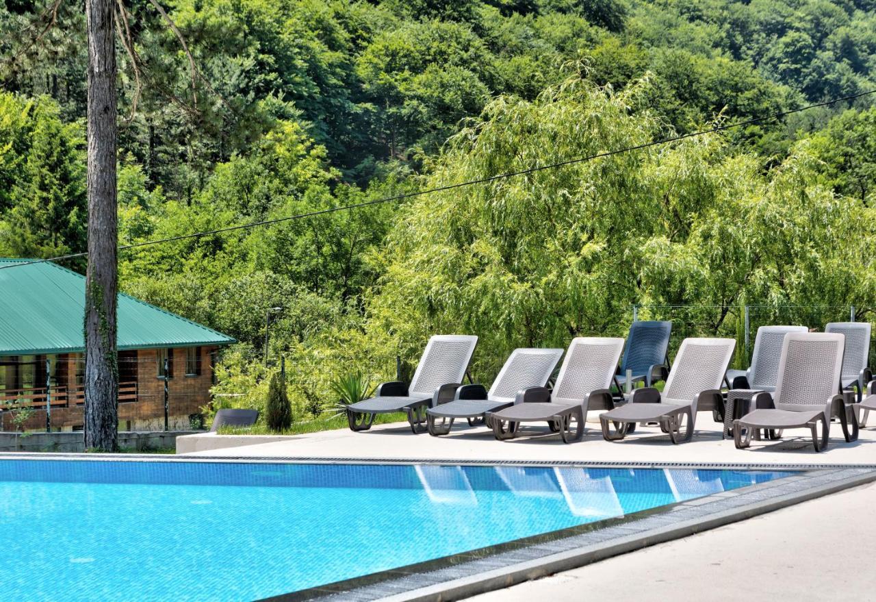 Vila Sunce Village Resort Konjic Ngoại thất bức ảnh
