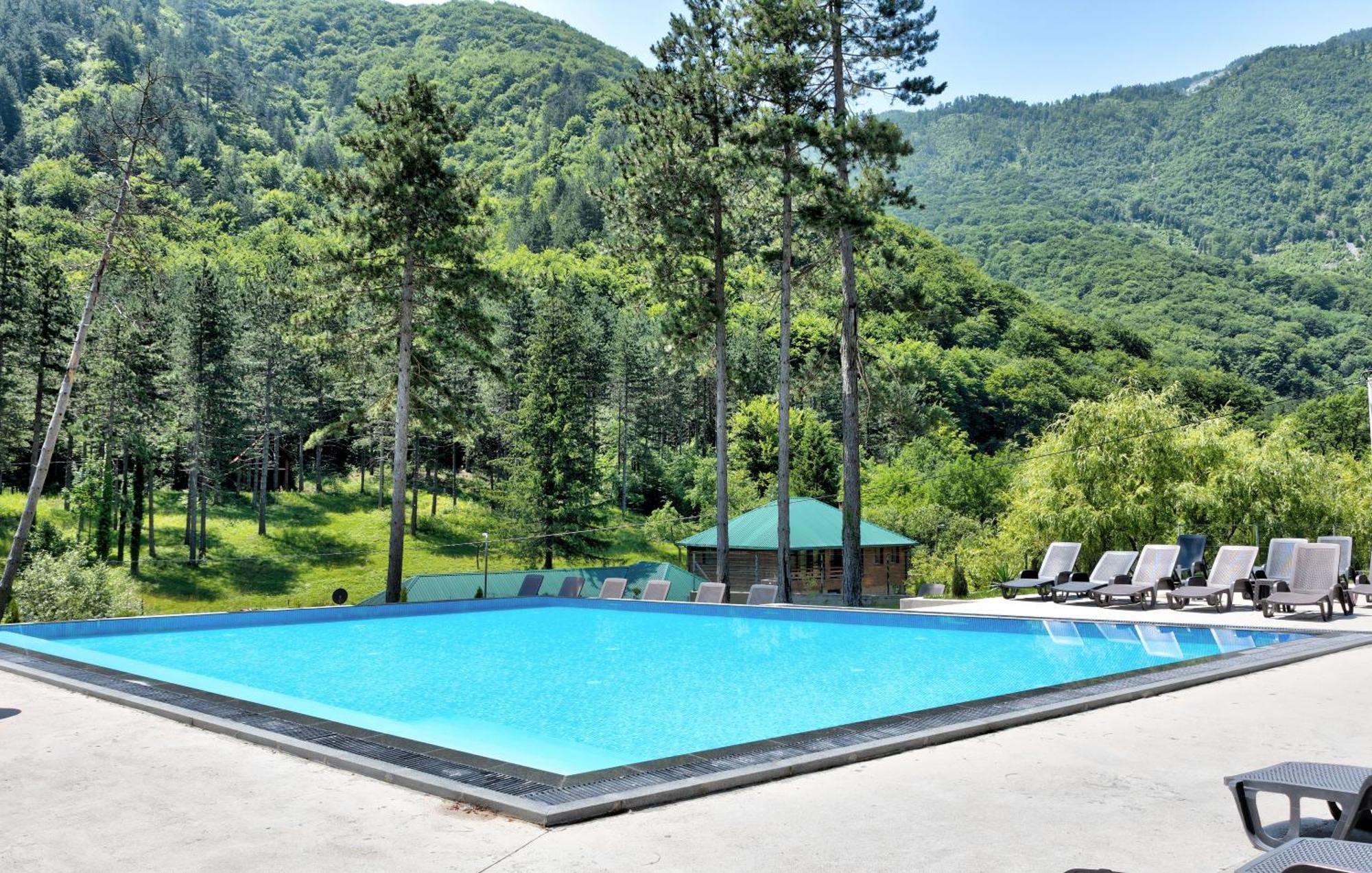 Vila Sunce Village Resort Konjic Ngoại thất bức ảnh
