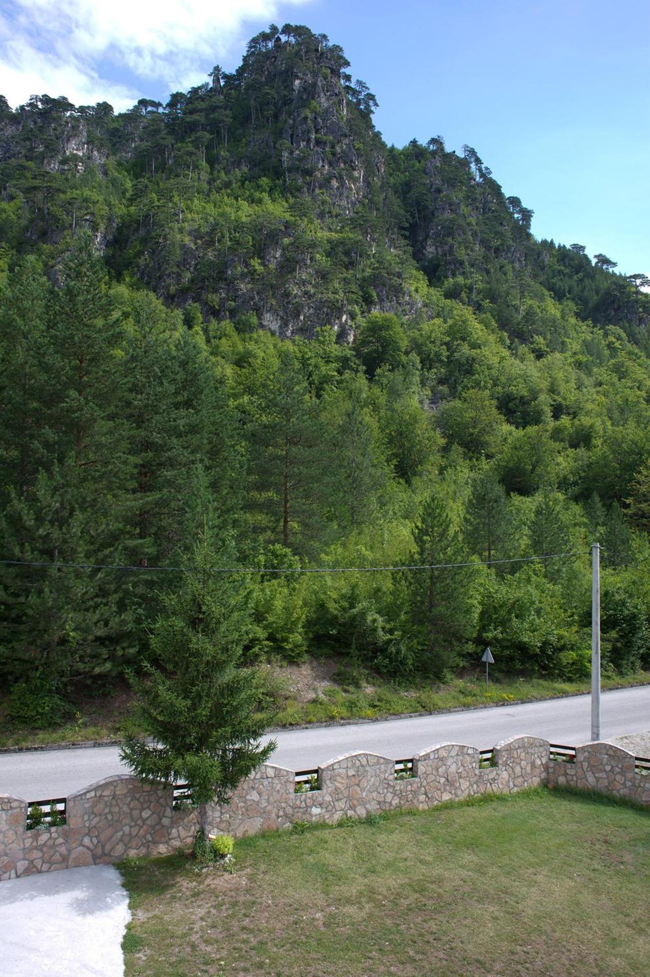 Vila Sunce Village Resort Konjic Phòng bức ảnh